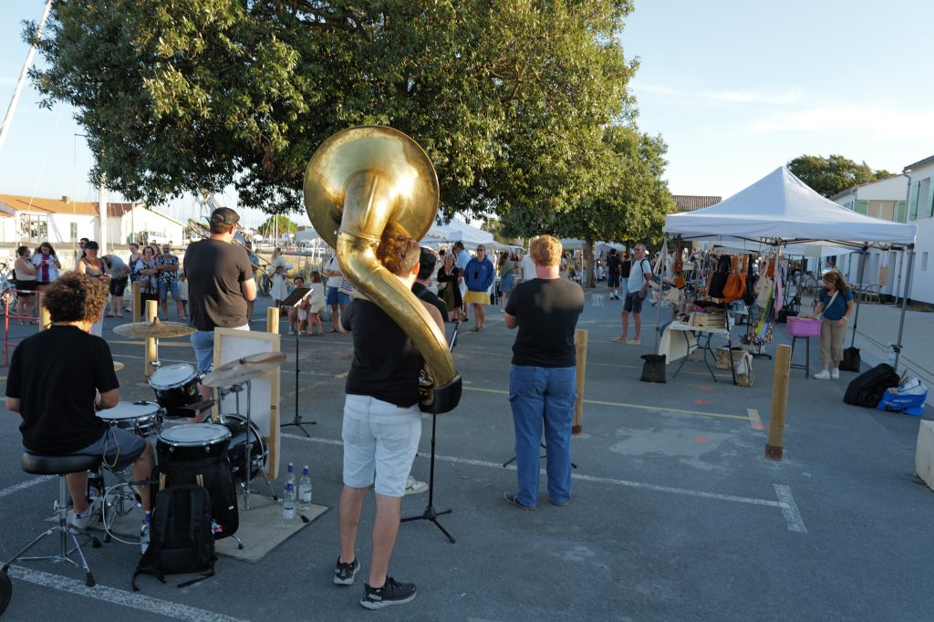 Marché nocturne des créateurs
Ars en ré 